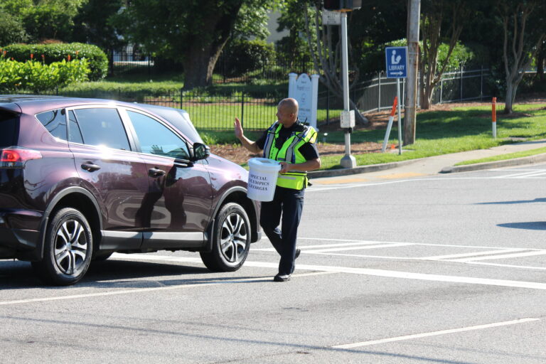 06-06-25 Cops on Donut Shops (28)